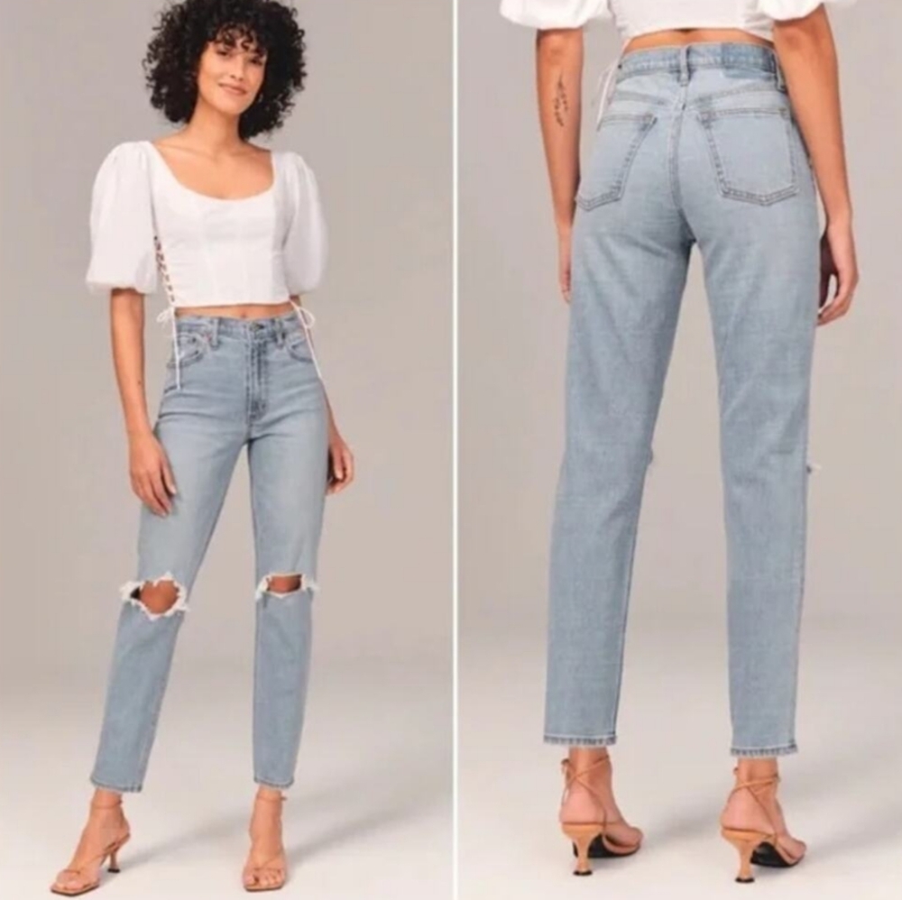 Abercrombie & Fitch Ultra High Rise Ankle Straight Distressed Jeans Size 4 / 27R